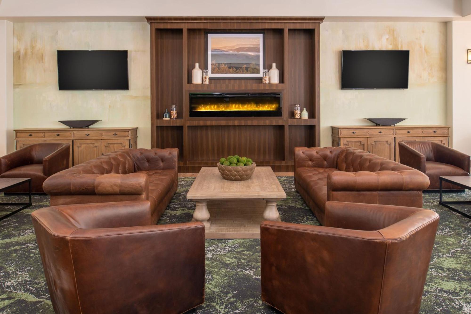Four Points By Sheraton Santa Cruz סקוטס ואלי מראה חיצוני תמונה